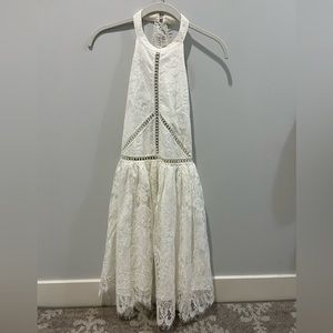 White Lace Backless Dress